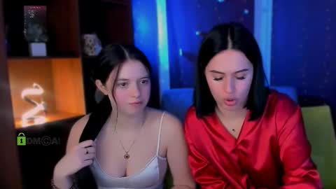 ella_coco online show from 01-17-26, 10:13