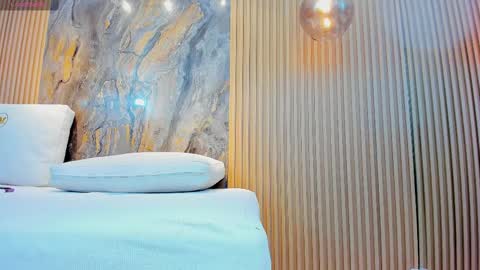 ella harper online show from 02-28-25, 05:26