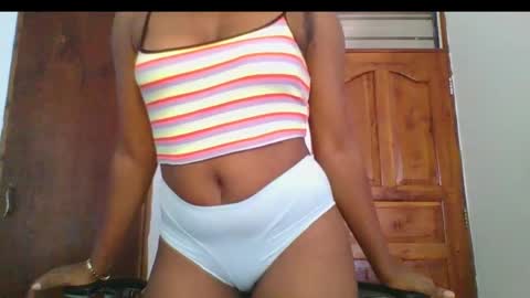 Ella online show from 02-20-25, 11:09