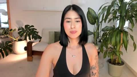 Snapshot of ella_owen chatting on 07-28-26, 08:52 ELLA OWEN online show from 07-28-26, 08:52