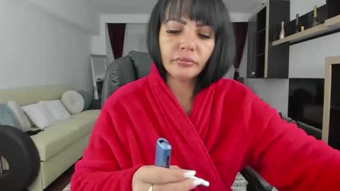 Ella online show from 01-18-26, 04:55