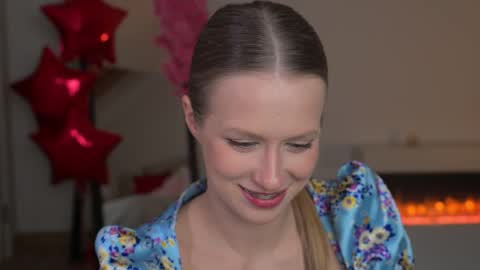 Ella online show from 03-08-26, 07:06