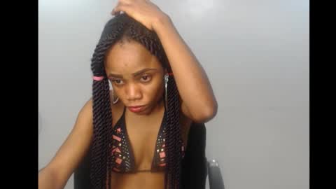 ella online show from 10-05-25, 05:06