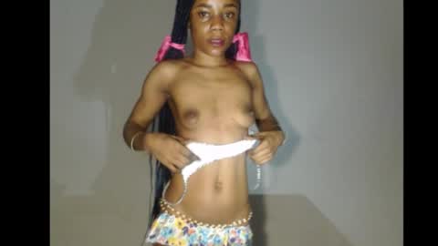 ella online show from 11-03-25, 05:52