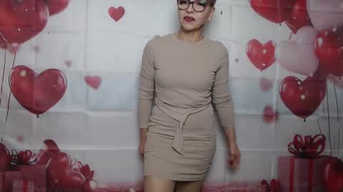 EllaBonito online show from 02-11-26, 06:51