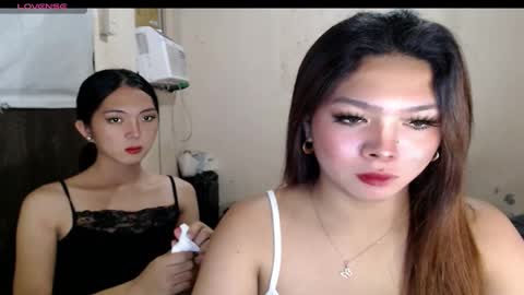 Snapshot of ellah_raj chatting on 12-02-25, 04:51 ELLAH online show from 12-02-25, 04:51