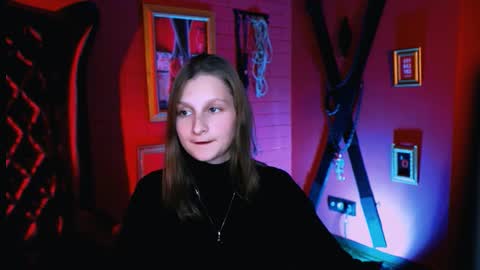 Snapshot of ellahorton chatting on 09-30-25, 04:45 Ella online show from 09-30-25, 04:45