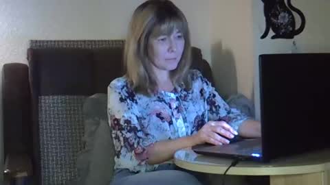 ellajohnsonx online show from 03-07-26, 04:26