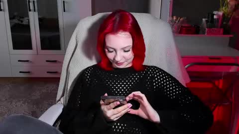 Snapshot of ellales chatting on 04-28-26, 08:41 ellales online show from 04-28-26, 08:41