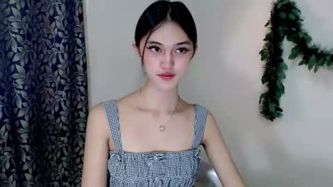 ELLA online show from 10-04-25, 09:46