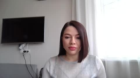 Snapshot of elle_hot_ chatting on 02-21-26, 08:26 elle_hot_ online show from 02-21-26, 08:26