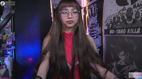 Snapshot of elle_uwu chatting on 01-16-25, 04:07 follow me on instagram . online show from 01-16-25, 04:07