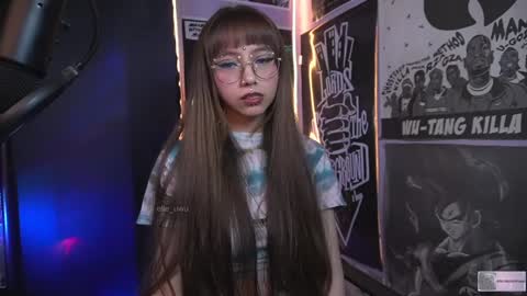 Snapshot of elle_uwu chatting on 01-20-25, 12:15 follow me on instagram . online show from 01-20-25, 12:15