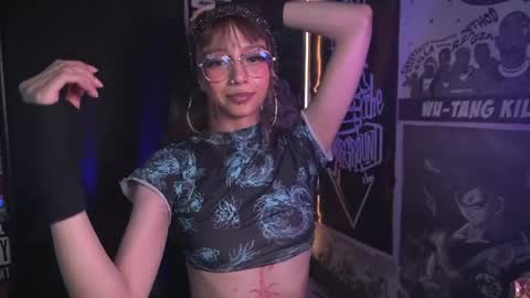 follow me on instagram .    online show from 04-08-26, 04:40