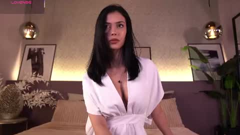Snapshot of ellediane chatting on 07-08-26, 10:03 Elle Diane online show from 07-08-26, 10:03
