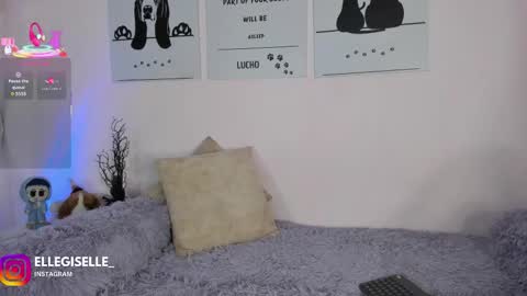 Yiss online show from 10-30-25, 05:09