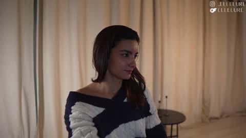 Linda Restrepo online show from 02-17-25, 09:41