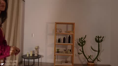 Linda Restrepo online show from 03-05-25, 11:49