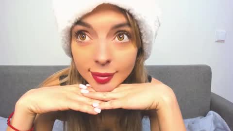 ellen_flow online show from 12-21-24, 06:34