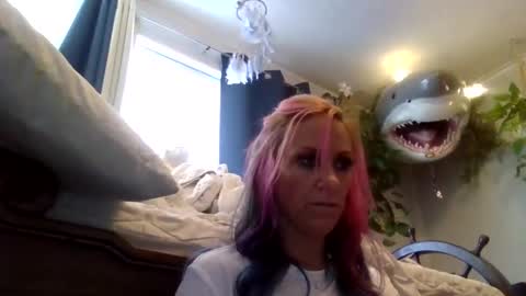 Snapshot of ellenv chatting on 12-05-24, 07:38 ElleNV online show from 12-05-24, 07:38