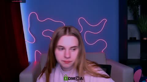 Ashley online show from 04-19-26, 01:43