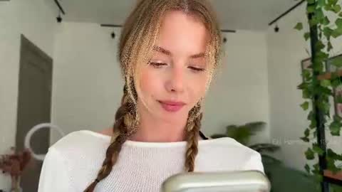 Snapshot of elli_harmon chatting on 07-12-26, 01:24 Ellie --- Ill see you either on Friday or Saturday and definitely on Sunday online show from 07-12-26, 01:24