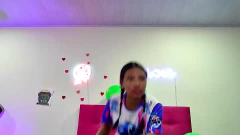 ellie_cute7 online show from 03-23-26, 07:18