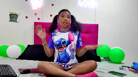 Snapshot of ellie_cute7 chatting on 04-03-26, 12:25 ellie_cute7 online show from 04-03-26, 12:25