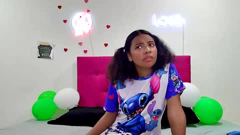 Snapshot of ellie_cute7 chatting on 04-04-26, 07:22 ellie_cute7 online show from 04-04-26, 07:22