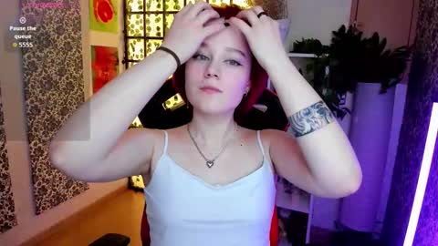 Ellie online show from 03-20-26, 08:41