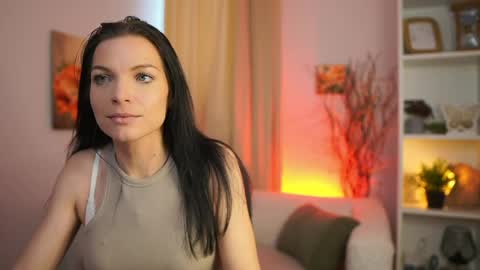 ellie_kay_ online show from 04-04-26, 01:19