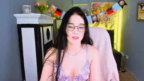 ellie_magic online show from 09-17-25, 11:56
