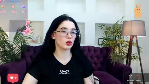 ellie_magic online show from 04-16-26, 01:45