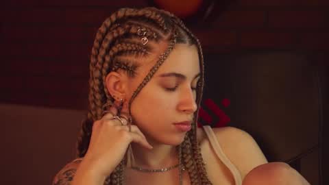 elliecutes online show from 02-11-25, 11:43