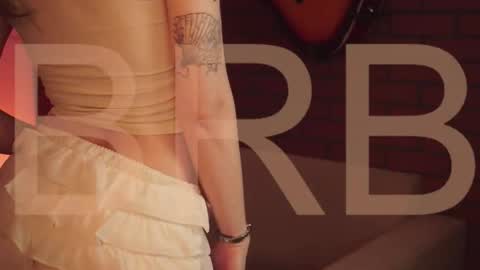 elliecutes online show from 09-14-25, 08:13