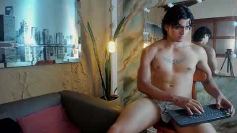 Snapshot of elliot_colton chatting on 11-28-25, 10:34 Elloit Colton online show from 11-28-25, 10:34