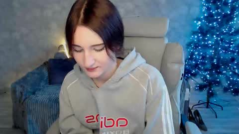 Ellis online show from 12-19-25, 10:44