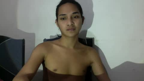 ELLORREY online show from 06-19-26, 07:56
