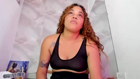 ellybloom online show from 04-23-26, 01:46