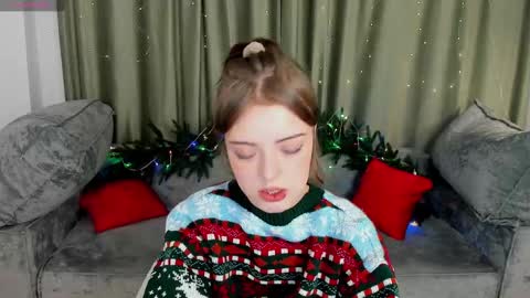 Elly online show from 12-08-24, 05:22