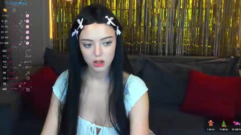 Elly online show from 12-24-24, 05:13