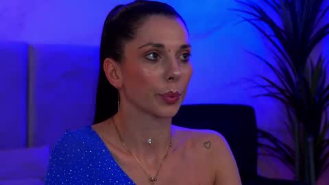 Elly online show from 04-03-26, 06:06