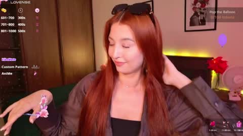 Snapshot of ellypeach chatting on 06-09-26, 11:22 EllyPeach online show from 06-09-26, 11:22
