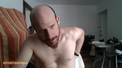 Snapshot of elmatirestrepo chatting on 01-12-25, 04:50 Mati Restrepo online show from 01-12-25, 04:50