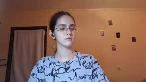 Kate online show from 06-24-26, 02:38