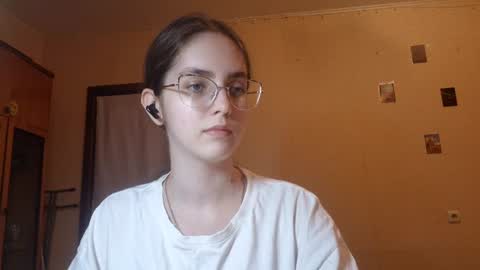 Kate online show from 07-06-26, 01:19