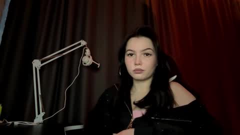 Snapshot of elmermelendes chatting on 02-12-26, 01:17 Tiny online show from 02-12-26, 01:17