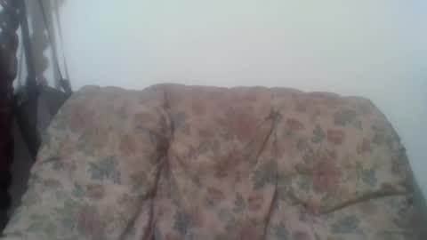 elmo191271 online show from 10-20-25, 05:08