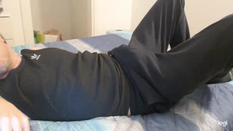 Snapshot of elmoro101 chatting on 10-21-25, 06:08 elmoro101 online show from 10-21-25, 06:08