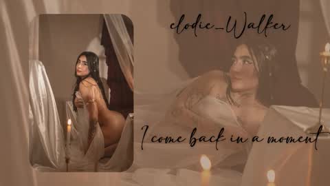 Elodie  online show from 10-17-25, 12:19